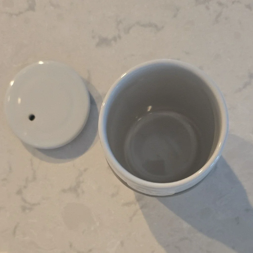 Pampered Chef Ceramic Egg Cooker White Gray Silicone Sleeve Vented Lid #1529